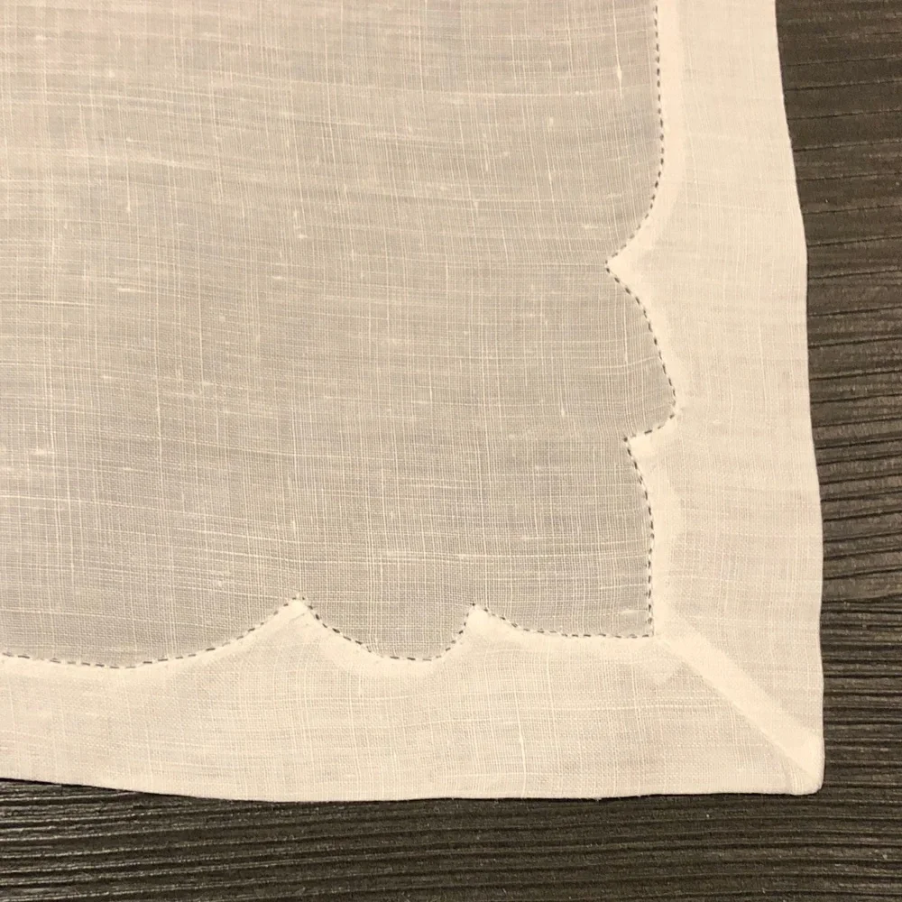 Classic White Linen Napkin with Corner Floral Embroidery (4)